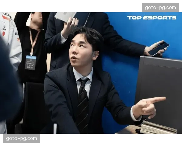 教练战术调整能力受到考验 临场指挥水平决定球队战力值上限